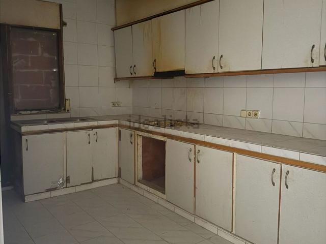 Piso, Anglès