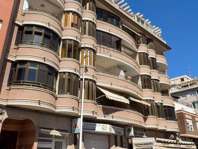 Piso, Antonio Machado, Torrevieja