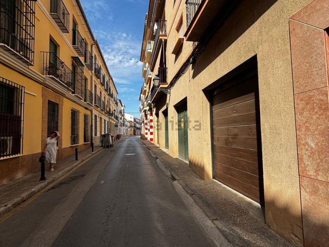 Piso, Antequera