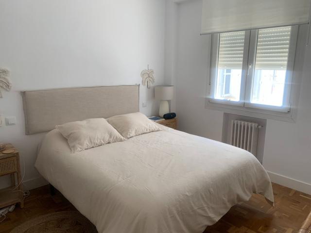 PISO / APARTAMENTO. MADRID 2 Dormitorios 75 m²
