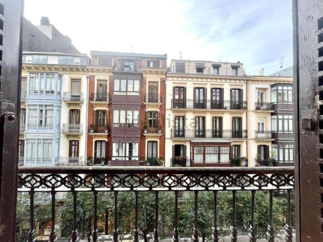 Piso, Área Romántica, Donostia San Sebastián