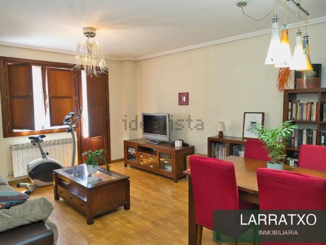 Piso, Aretxabaleta