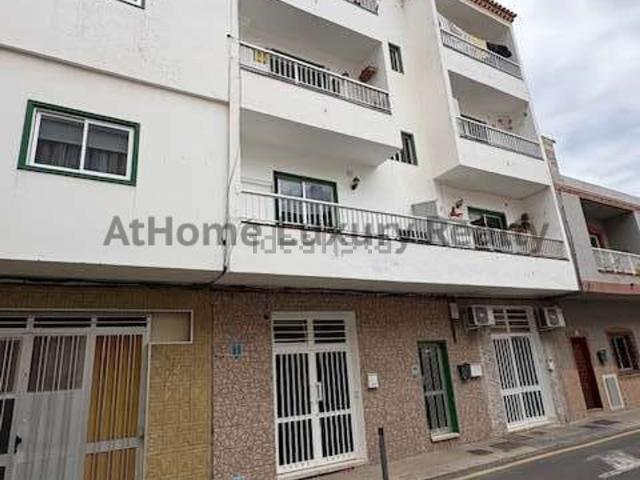 Piso, Arona