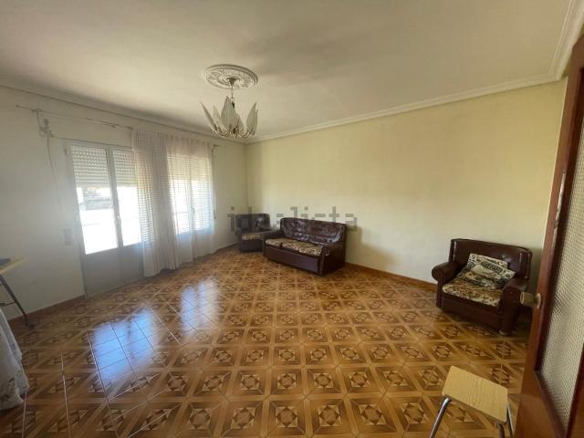Piso, Arroyo de la Luz
