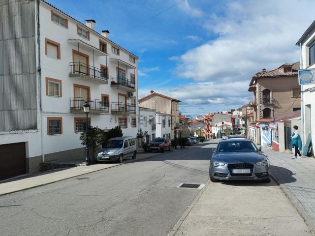 Piso, Arroyomolinos de la Vera