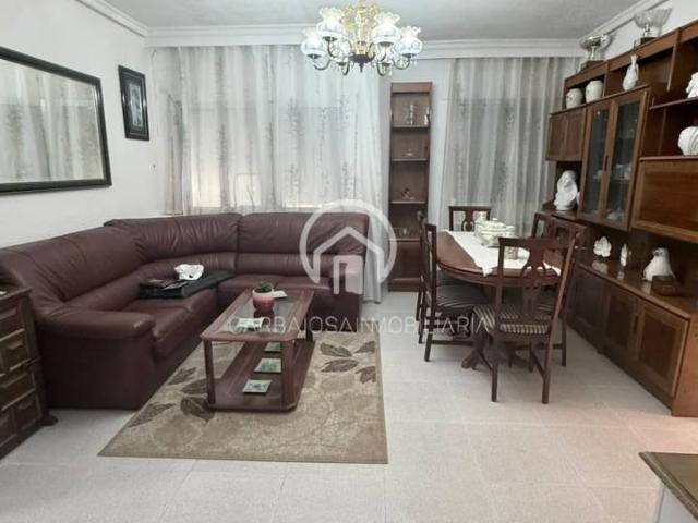 PISO BARRIO SAN JOSE PLANTA BAJA CON TRASTERO