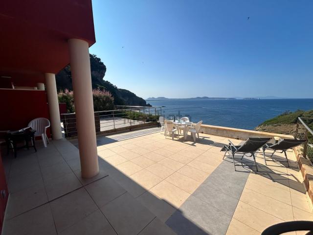 Piso, Begur