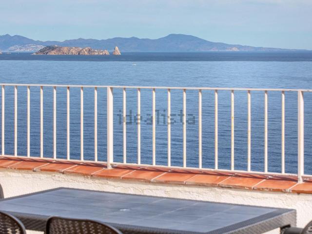 Piso, Begur