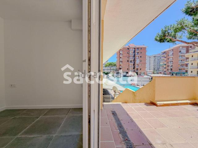 Piso, Blanes