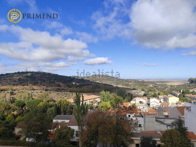 Piso, Cáceres