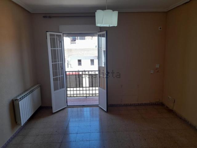 Piso, Cáceres