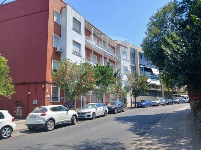 Piso, Cáceres