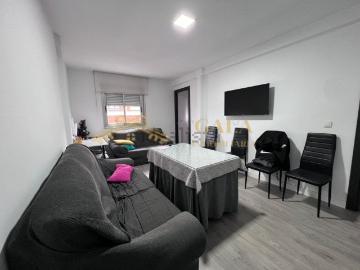 Piso, Cáceres