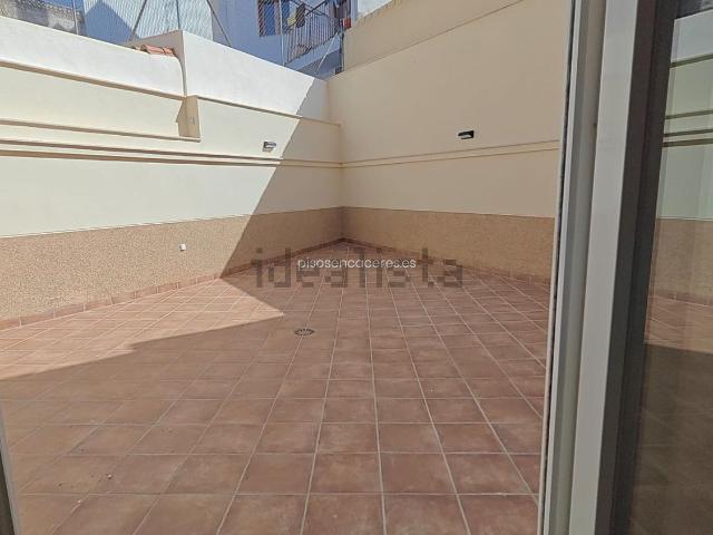 Piso, Cáceres