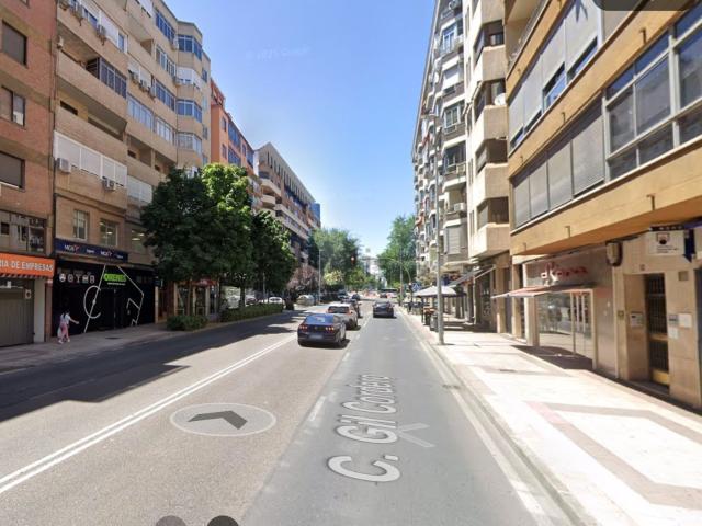 Piso, Cáceres