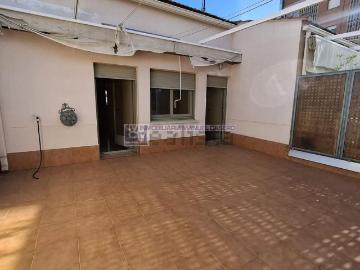 Piso, Cáceres
