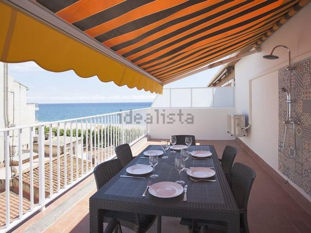Piso, Calella