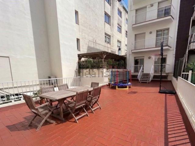 Piso, Calella