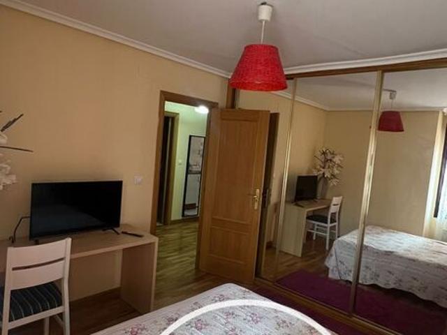 Piso Calle Paraguay Medina de Pomar 09500