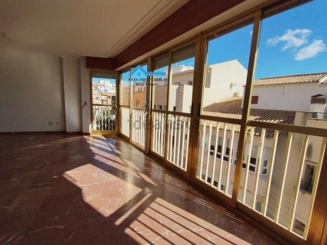 Piso, Callosa d&apos En Sarria