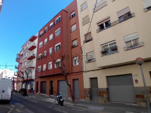 Piso, Cambrils