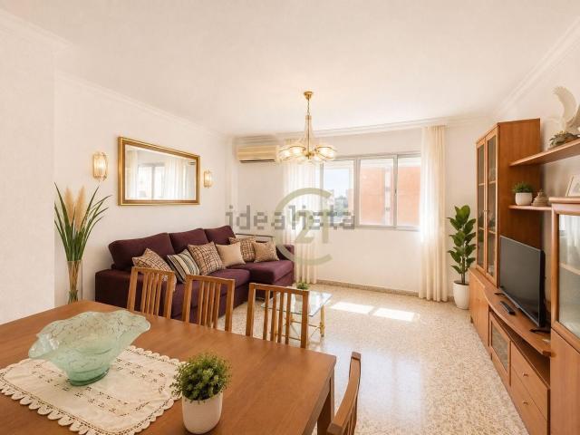 Piso, Camino de Antequera, Málaga