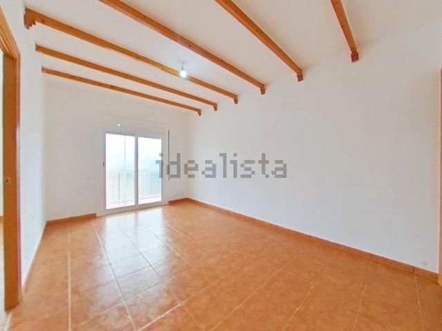 Piso, Canovelles