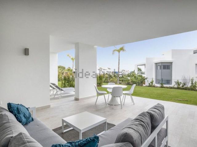 Piso, Casares