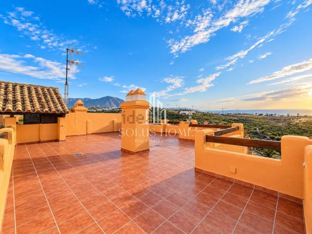 Piso, Casares