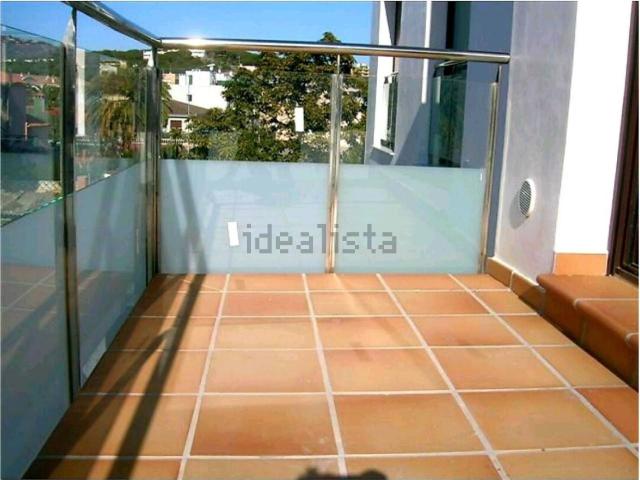 Piso, Castell Platja d&apos Aro