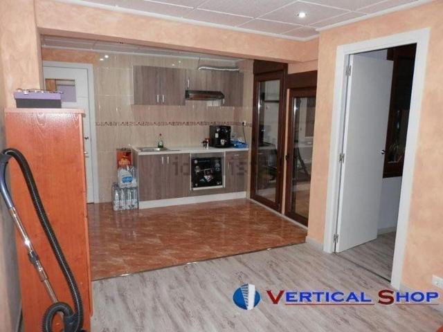Piso, Caudete