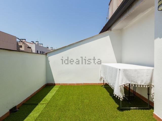 Piso, Cementiri Vell, Terrassa