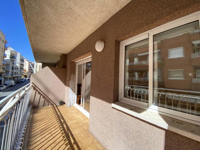 Piso Céntrico con terraza y parquing