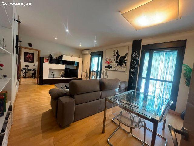 PISO CÉNTRICO CON TERRAZA
