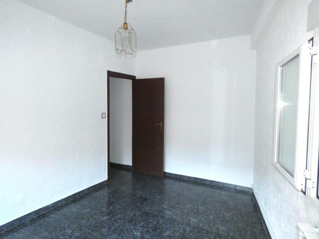 Piso céntrico en Casetas Zaragoza. Referencia VL04092026