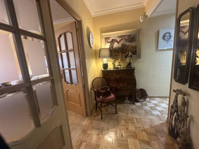 Piso céntrico 3 dormitorios y 2 baños