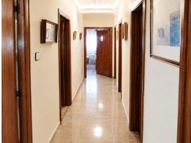Piso con 3 habitaciones en Campanar