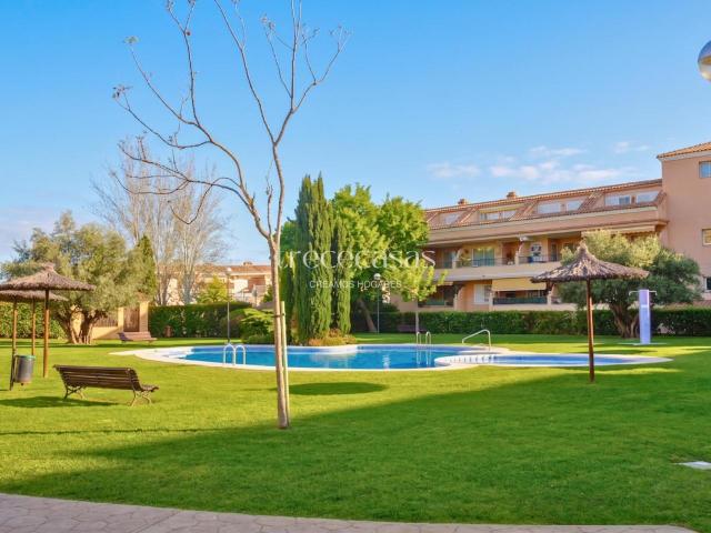 Piso con terraza en Torre en Conill y zonas comunes
