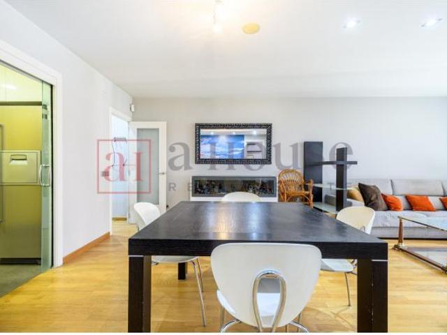 PISO CON TERRAZA PRIVADA DE 60M2, EN CALLE PEATONAL Y LISTO PARA ENTRAR A VIVIR EN LA NOVA ESQUERRA
