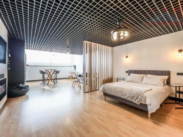 Piso con ascensor en alquiler en Zona Industrial