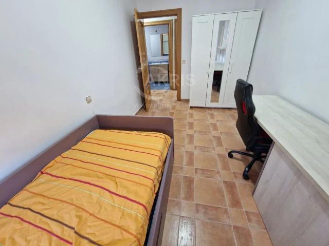 Piso con ascensor en alquiler en Calvo Sotelo