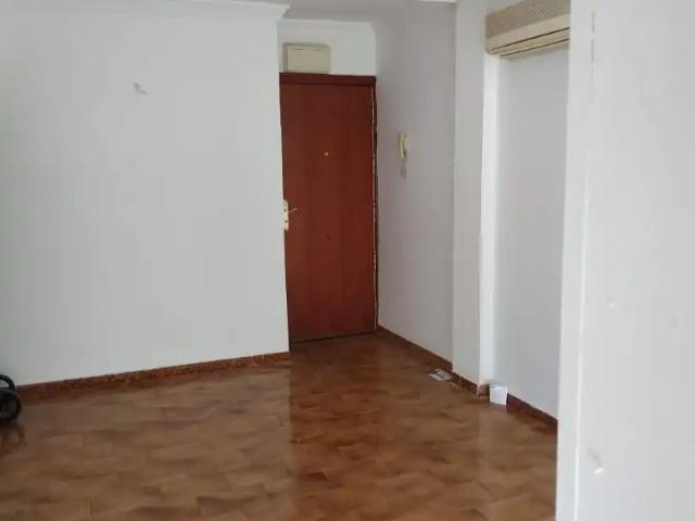 Piso con ascensor en alquiler en Calle Gerona 1