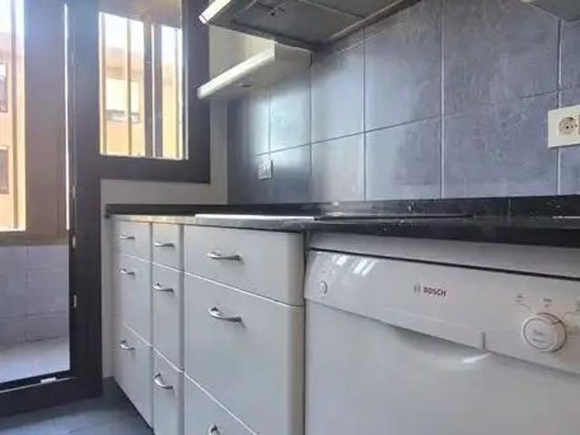 Piso con ascensor en alquiler en Calle Mugarra Kalea