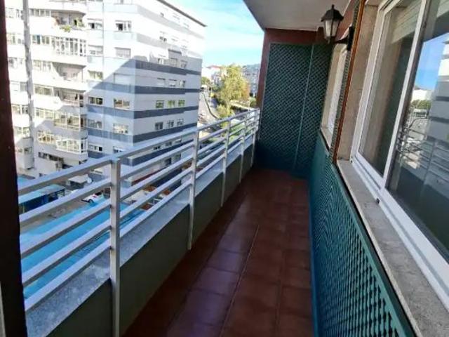 Piso con ascensor en alquiler en Rúa de García Barbón 133