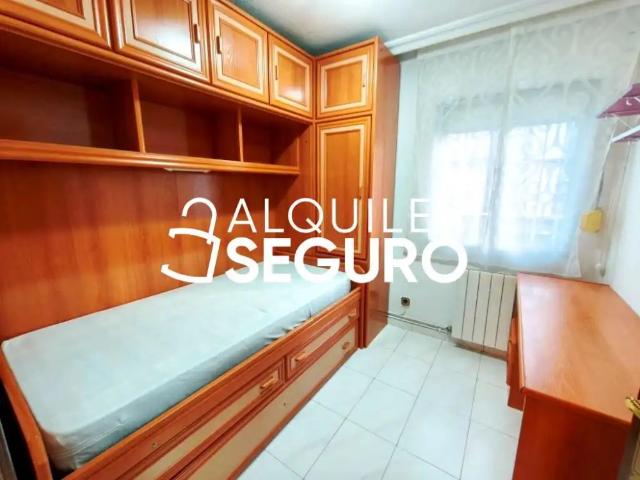 Piso con ascensor en alquiler en Santander