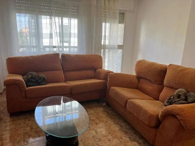 Piso con balcón en alquiler en Calle Río Puentesecas