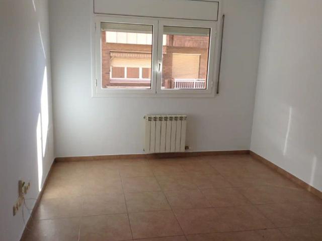 Piso con balcón en alquiler en Carrer de Sant Carles