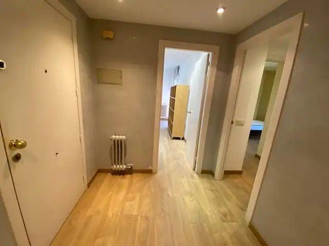 Piso con balcón en alquiler en Carrer Joaquim Vayreda