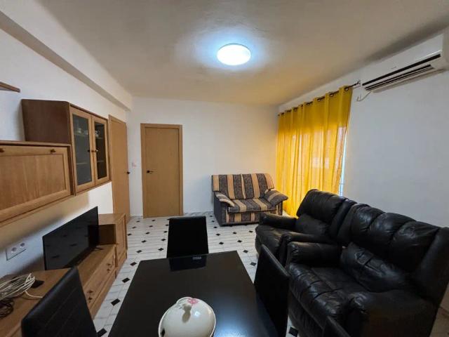 Piso con balcón en alquiler en Andújar