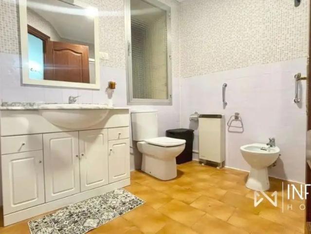 Piso con balcón en alquiler en Barrenkale